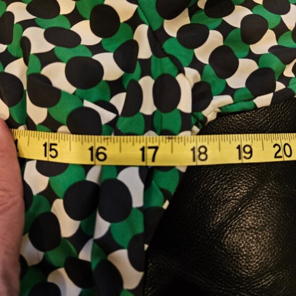 Mod Shift Dress - Picture 7 of 11